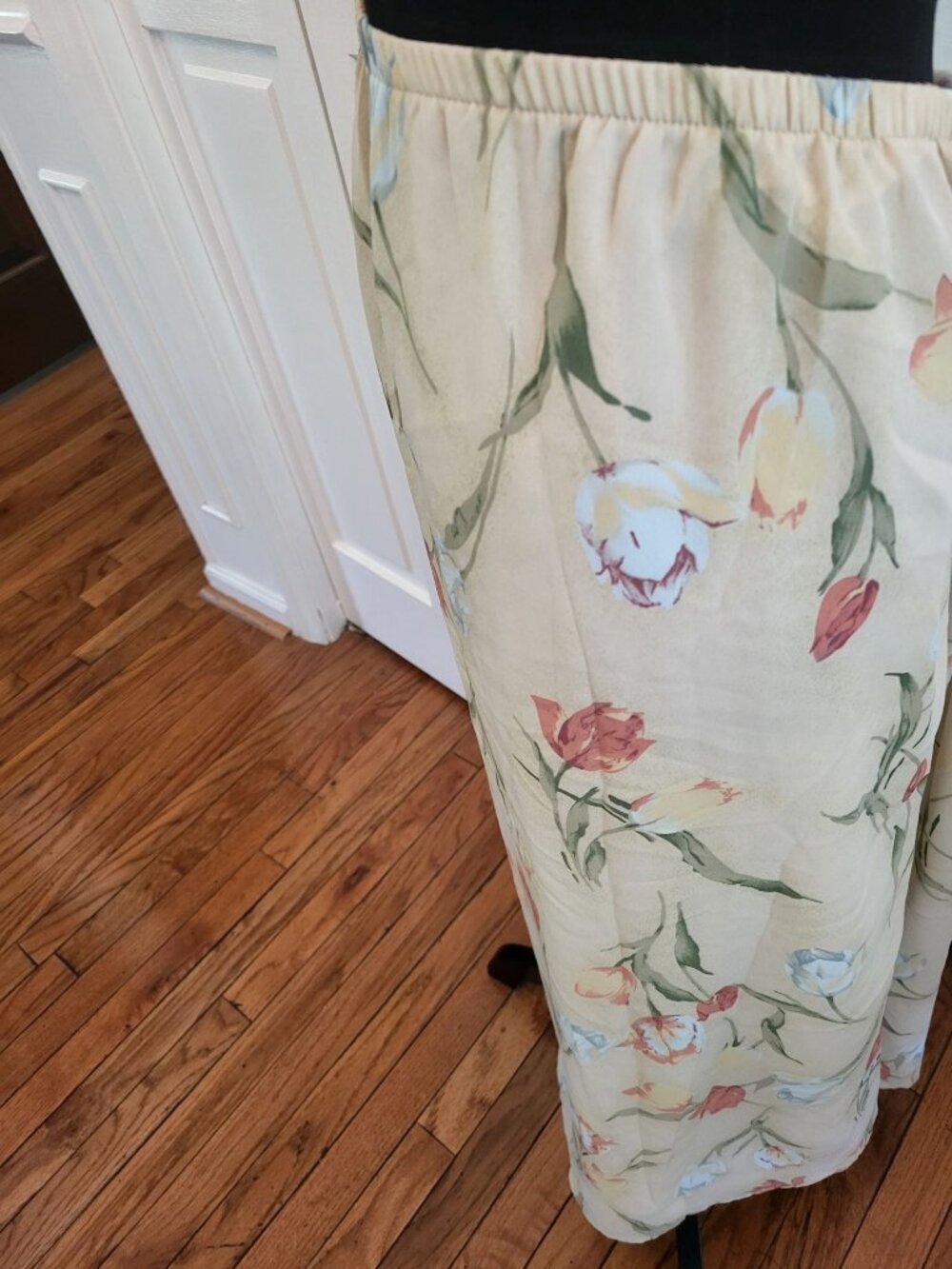 Cricket Lane Vintage 90s Beige Floral Sheer Maxi Skirt Elastic 3X Cottage Fairy - Picture 7 of 8
